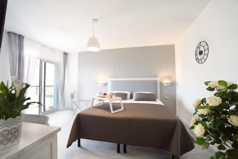 Hotel Gli Ulivi Orosei Kültér fotó